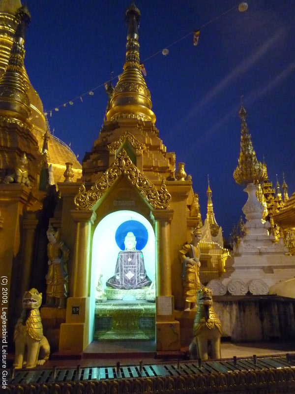 Shwedagon Pagoda31